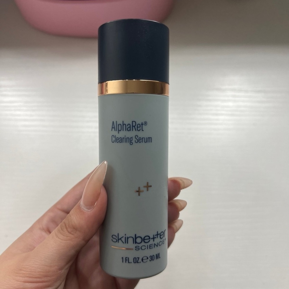 skinbetter science alpharet clearing serum